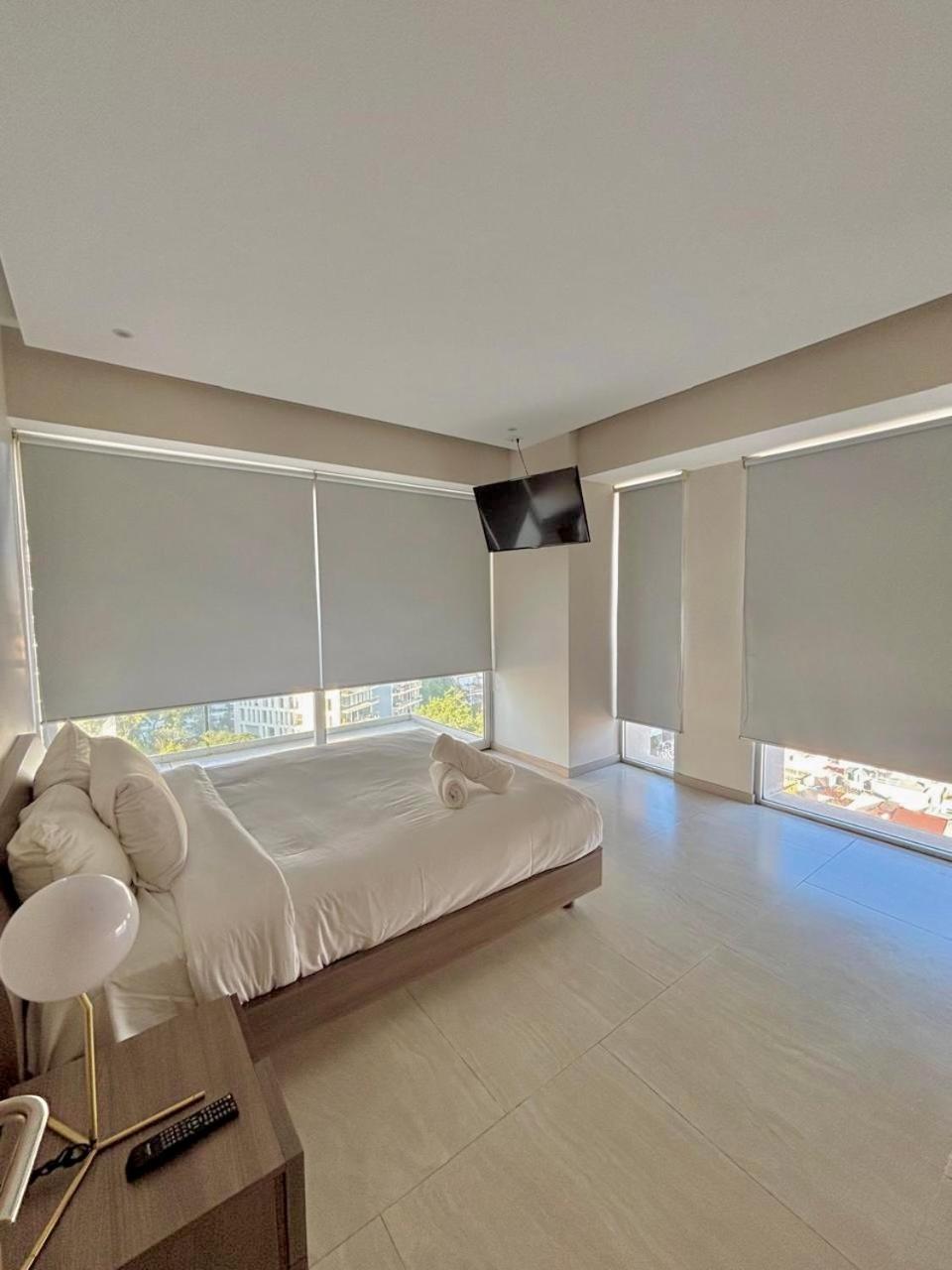 Park Life Guadalajara Aparthotel Екстериор снимка