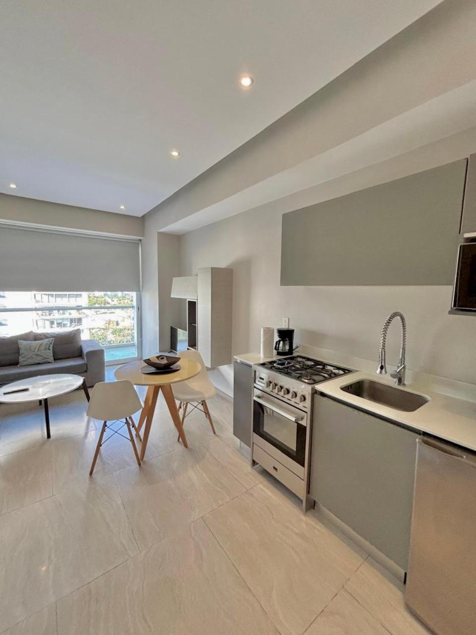 Park Life Guadalajara Aparthotel Екстериор снимка